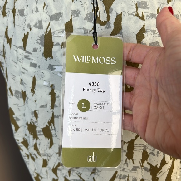 Cabi Flurry Top (style 4356) - Picture 9 of 13